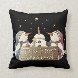 Coussin Un bonhomme de neige de Trois Pays lance l'oreille