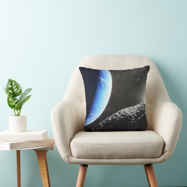 Coussin Un Hippocamp de la minuscule lune de Neptune. (Chaise)