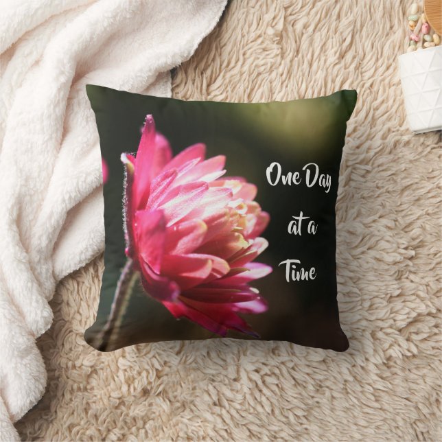 Coussin Un Jour À La Fois Citer Fleur Au Soleil (Couverture)