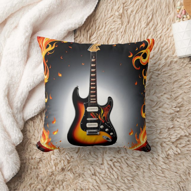 Coussin Une guitare ardente qui brille sous les projecteur (Couverture)