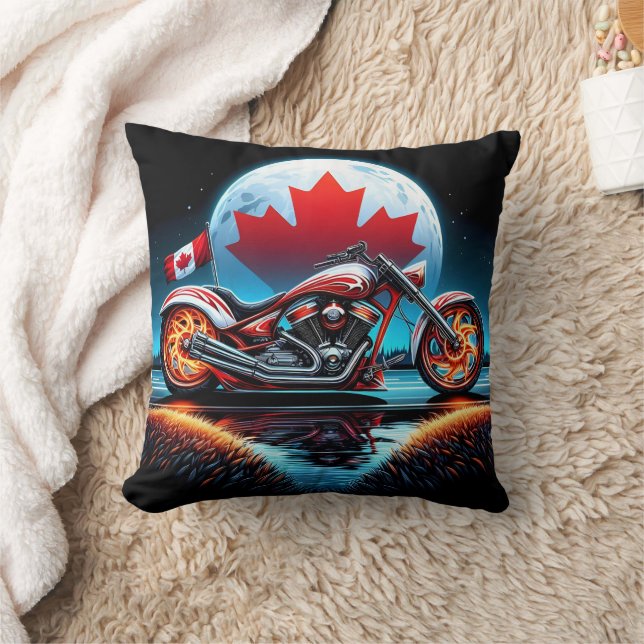 Coussin Une moto dynamique sous le feu de lune canadien (Couverture)