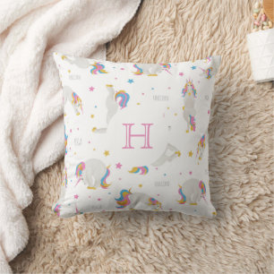 Coussin Unicorn yoga mignon fun blanc whimsical monogramme