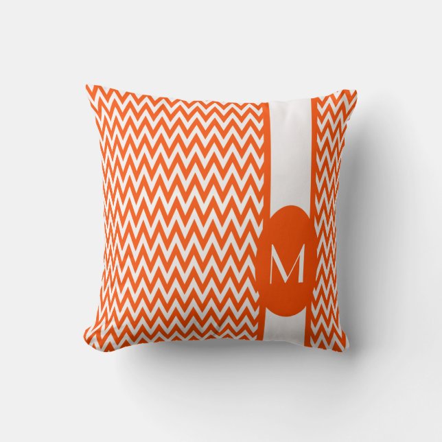 Coussin Vermillion Elegant Chevron Design avec monogramme (Recto)