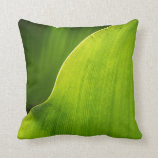 coussin vert de feuille