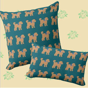 Coussin vert foncé du chien de caniche tan