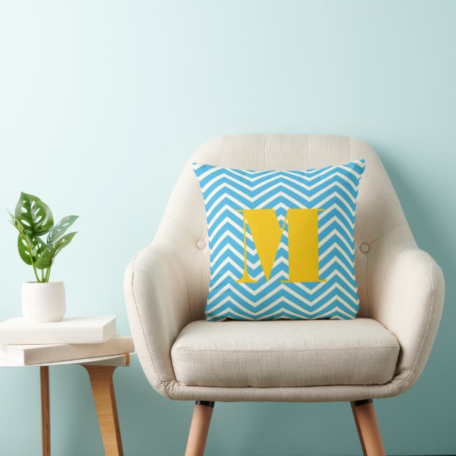 Coussin Viande d'ivoire d'Aqua et monogramme gris Zig Zag (Chaise)