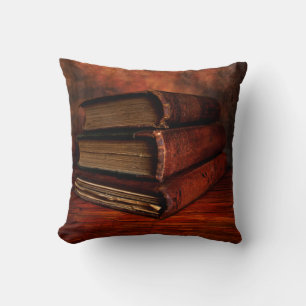 Coussin Vieux Livres Rouges