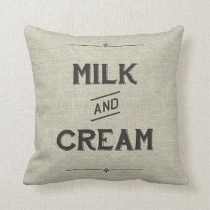 Coussin vintage de ferme - lait et crème