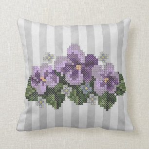 Coussin Violettes croisées pourpres de point sur le gris