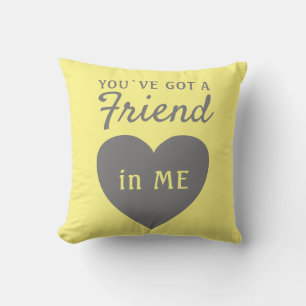 Coussin Vous avez un ami de coeur gris-jaune