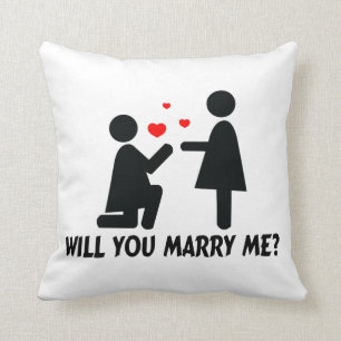 Coussin Vous m'épouserez avez plié la femme de genou et