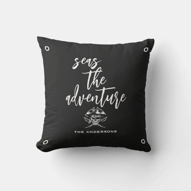 Coussin Voyage aventure Nautique Pirate Citation Noir (Recto)