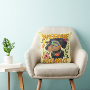 COUSSIN WEENIE MAMA JETER PILLOW