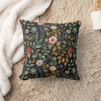 Coussin Whimsical Moody Maximalist Dark Floral Botanical