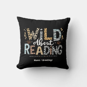 Coussin Wild About Reading Book Lover & Animal Design