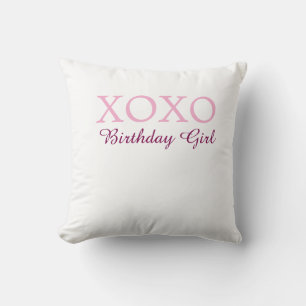 Coussin Xoxo fille d'anniversaire nom rose mauve simple am