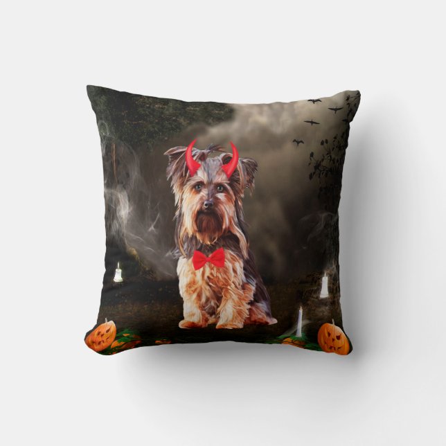 Coussin Yorkshire Terrier Chien en costume d'Halloween (Recto)