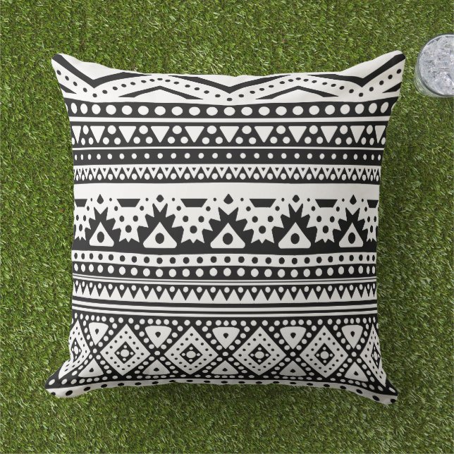 Coussin Zigzag Noir Et Blanc Unique Stripes Art Tribal (Herbe)