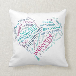 Coussins bienvenus de coeur (beaucoup de langues)