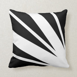 Coussins de jet rayés de ruban blanc sur fond noir