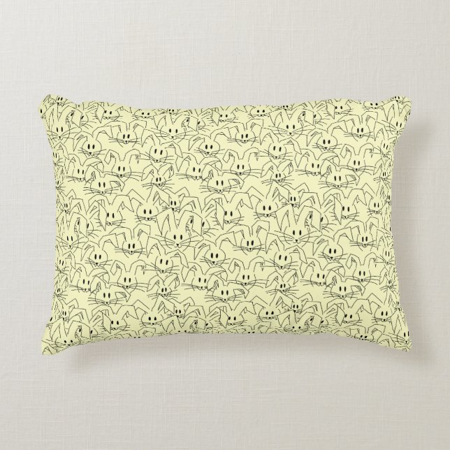 Coussins Décoratifs Bunches de Bunnies sur jaune - motif sans soudure. (Devant)