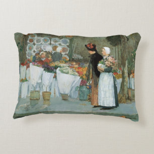 Coussins Décoratifs Chez le fleuriste par Childe Hassam, Vintage Fine 