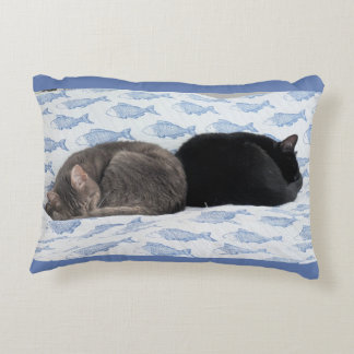 Coussins Décoratifs Douces Rêves Félin Parmi les Poissons Bleus