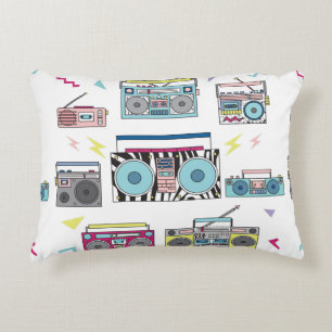 Coussins Décoratifs Ensemble de divers lecteurs de cassettes vintages.