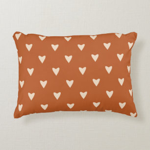 Coussins Décoratifs Géométrie en amour - crème sur ocre rouge - motif.