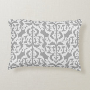 Coussins Décoratifs Ikat Damassé Mauresque - gris argenté et blanc