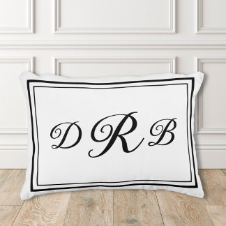 Coussins Décoratifs Monogramme personnalisé de calligraphie initiale c