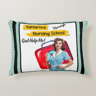 Coussins Décoratifs Notes de soins infirmiers rétro Pinup_
