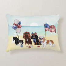Plage Patriotique Cavalier King Charles Spaniels