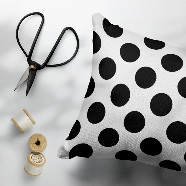 Coussins Décoratifs Pois, Motif Polka Dot, noir et blanc (Créateur téléchargé)