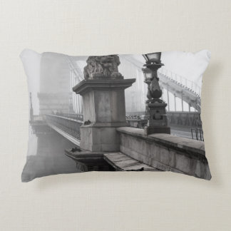 COUSSINS DÉCORATIFS PONT DE LA CHAÎNE, BUDAPEST