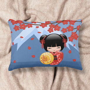 Coussins Décoratifs Poupée Kokeshi Sakura Rouge - Geisha Japonaise