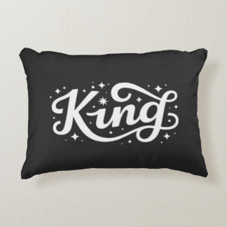 Coussins Décoratifs Typographie élégante royale sans couronne du roi S