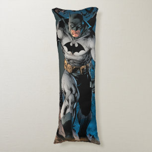 Coussins Longs Batman quittant la grotte des chauves-souris
