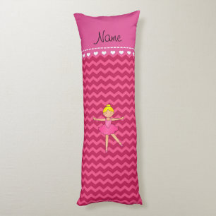 Coussins Longs Chevrons nommés personnalisés de rose de balleri