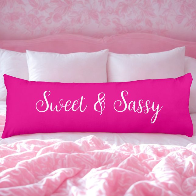 Coussins Longs Douce et Sassy Rose (Créateur téléchargé)
