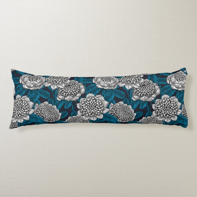 Coussins Longs Fleurs blanches de waratah (Devant)