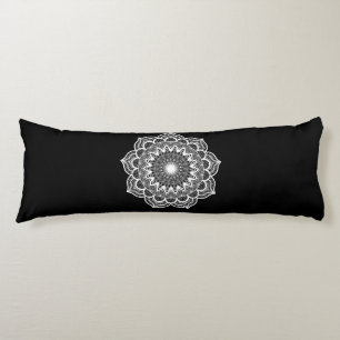 Coussins Longs Mandala blanc sur fond noir
