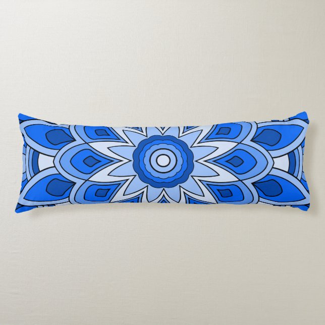 Coussins Longs Mandala en bleu (Devant)