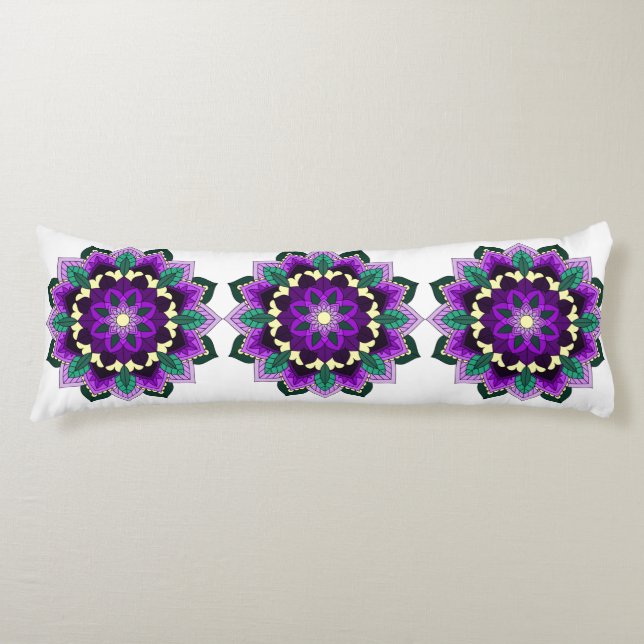 Coussins Longs Mandala Motif 02 en violet (Devant)