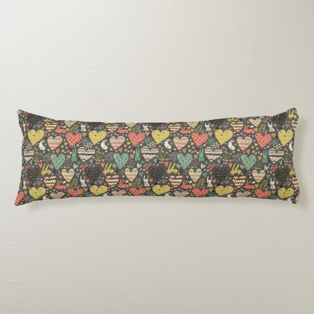 Coussins Longs Motif mignon de lapins d'amour avec des coeurs (Devant)