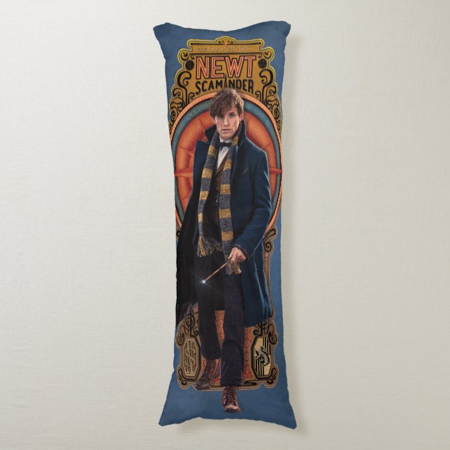 Coussins Longs Panneau Art Nouveau NEWT SCAMANDER™ Walking (Devant (Vertical))