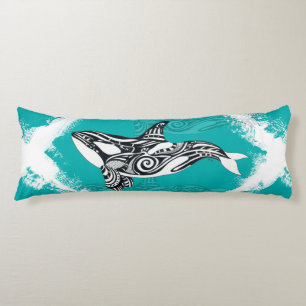 Coussins Longs Teal balayé par orque tribale
