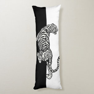 Coussins Longs Tigre sur fond noir et blanc 