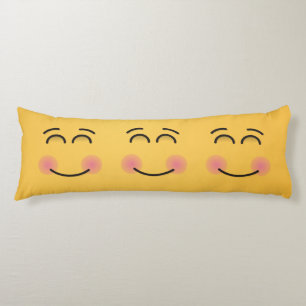 Coussins Longs Visage souriant aux yeux souriants
