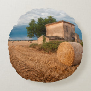 Coussins Ronds Balle de foin dans un champ de Provence